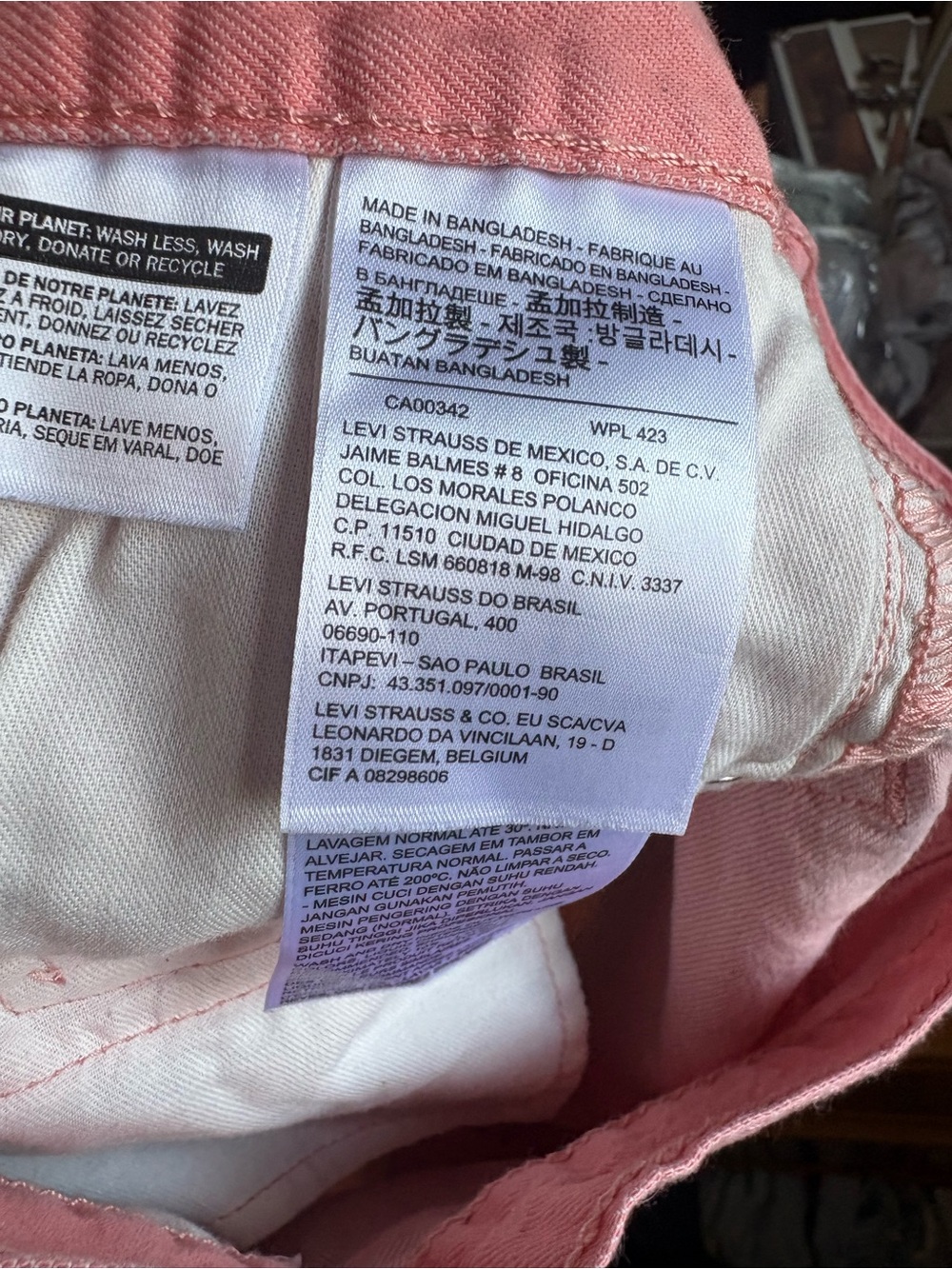 Levi's 501 Original Coral Pink High Rise Denim Shorts Size 29 - Picture 8 of 13